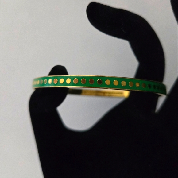 Kate Spade ♠️ New York Et Cetera Et Cetera Green Enamel Bangle Bracelet - Picture 2 of 7